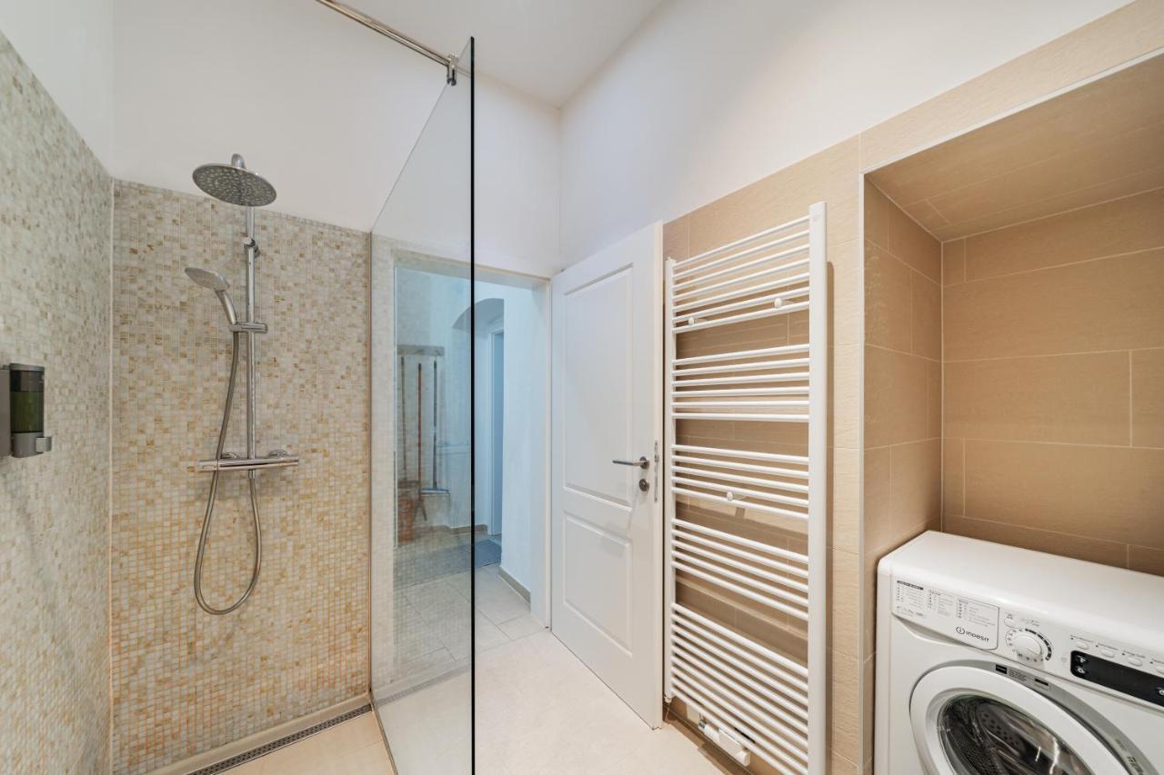15 C&J'S Apartment Виена Екстериор снимка